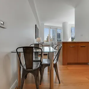 Apartment Global Luxury At Via 57, New York